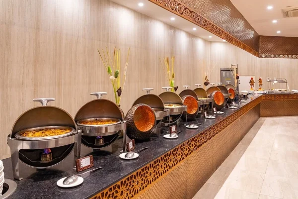 dining1.jpg